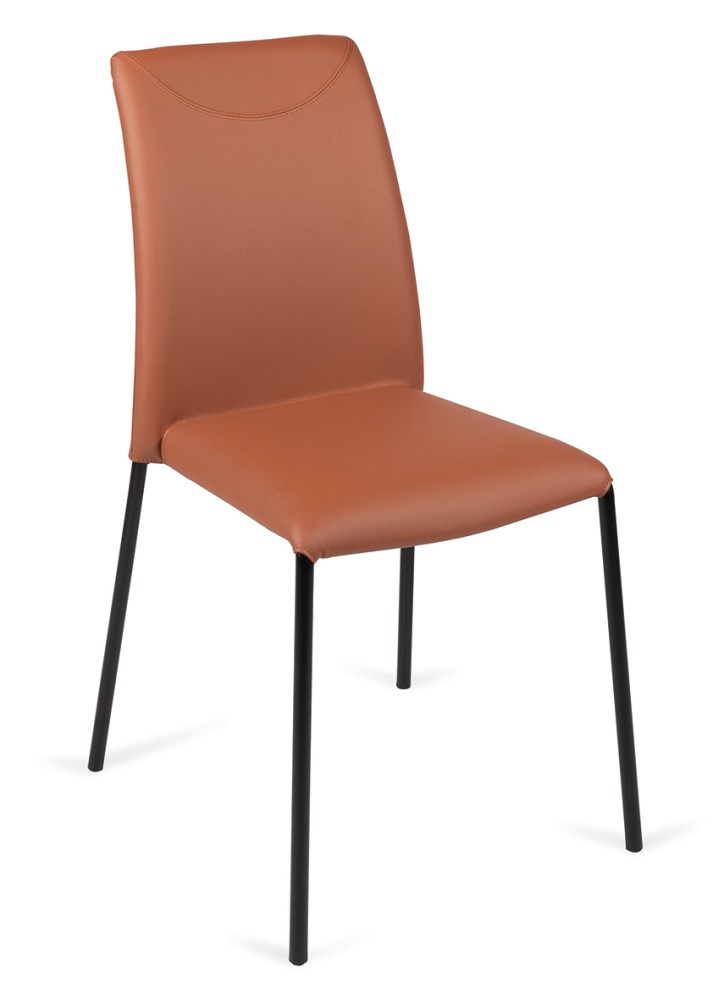 CHARLIE CHAISE (2)